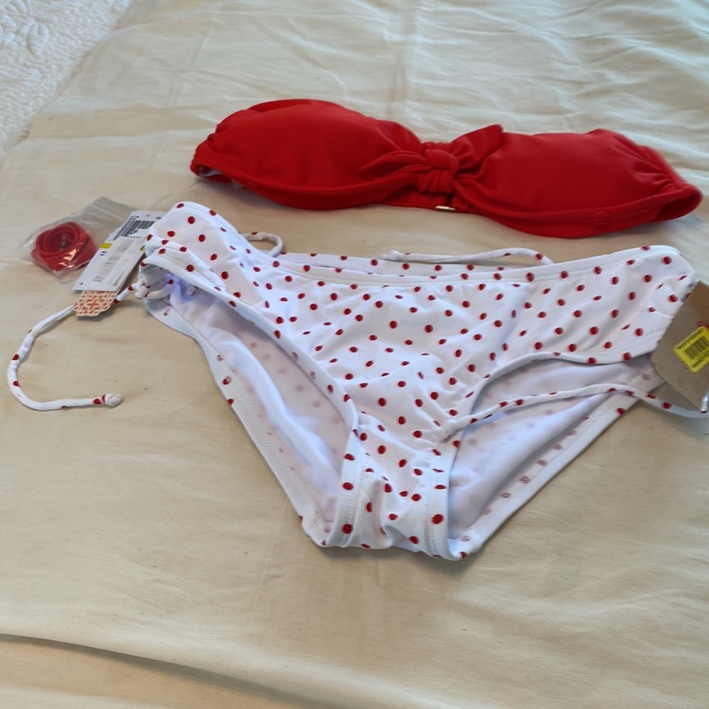 Swimwear - Picture 5 of 5